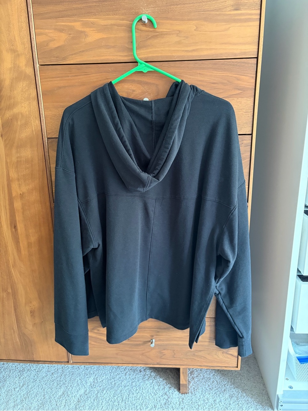Nike Black Pullover Hoodie for Men - Picture 4 of 5